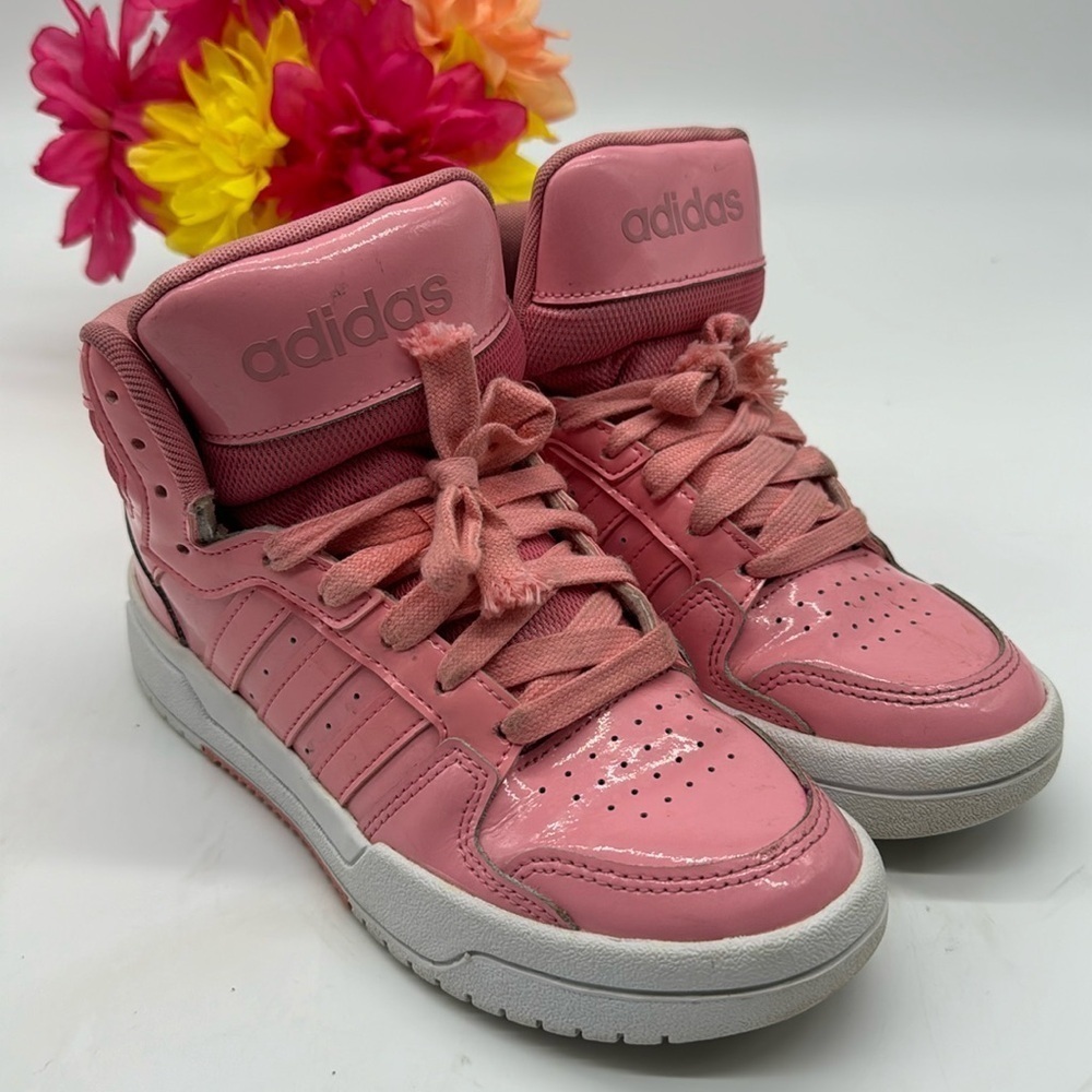 Adidas  Pink High Top Ladies Size 5 FZ1113 SNK5986A